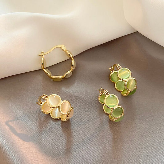 Vintage Sense White and Green Opals Round Hoop Earrings